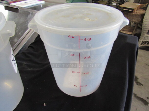 One 4 Quart Food Storage Container With Lid.