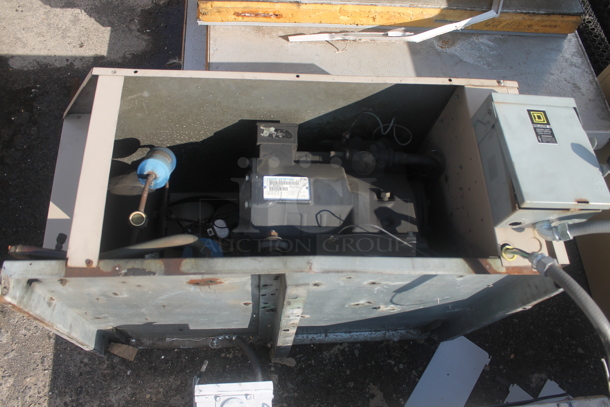 10'x14' Walk In Freezer Box w/ Celson AKA9461ENADQ 208-230 Volt, 1 Phase Compressor and Climate Control LSC130AEWMC6K 115 Volt, 1 Phase Evaporator. Does Not Have Floor. Information Provided By The Consignor But Not Verified By PCI Auctions. - Image 10 of 11