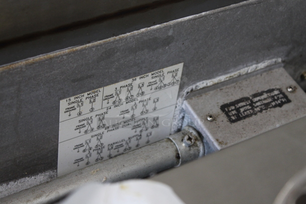 Star Max Stainless Steel Commercial Countertop Electric Powered Flat Top Griddle w/ Thermostatic Controls. 208-250 Volts, 3 Phase. - Image 6 of 6