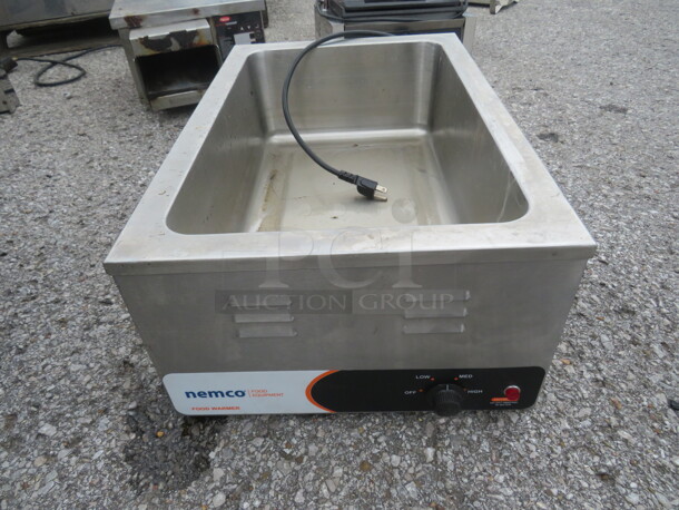 One Nemco Food Warmer. 120 Volt. 1200 Watt. #6055A. 14.5X22.5X8.5 - Image 2 of 2