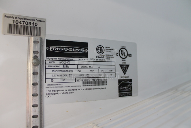 Frigoglass MC750-V2 Metal Commercial Single Door Reach In Cooler Merchandiser w/ Poly Coated Racks on Commercial Casters. 115 Volts, 1 Phase. Tested and Working! - Image 3 of 4
