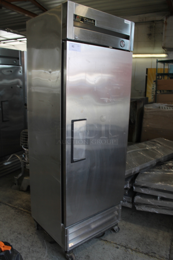 True T-19 Stainless Steel Commercial Single Door Reach In Cooler w/ Poly Coated Racks on Commercial Casters. 115 Volts, 1 Phase. Tested and Powers On But Does Not Get Cold - Image 2 of 8