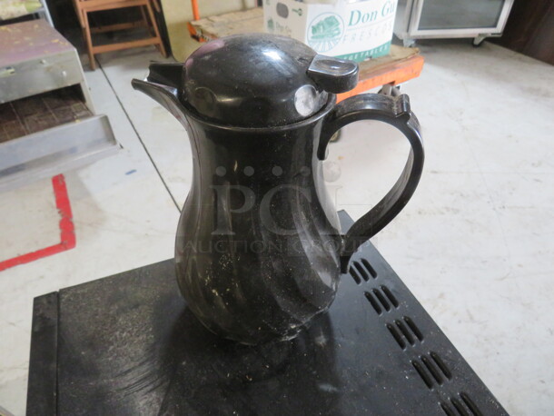 One Swirl Server. - Image 1 of 1