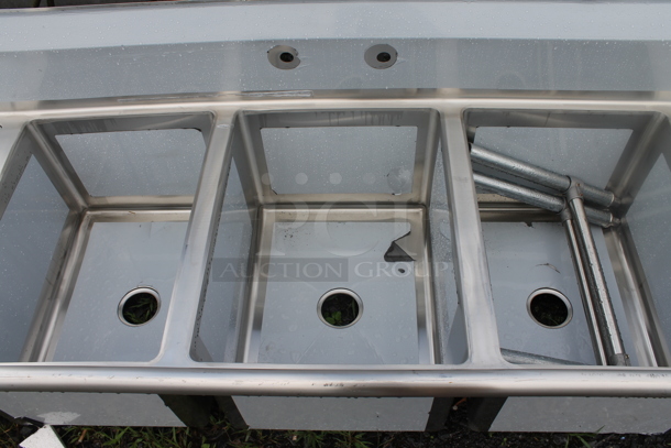 BRAND NEW SCRATCH AND DENT! Regency Stainless Steel Commercial 3 Bay Sink w/ Dual Drain Boards. - Image 3 of 3