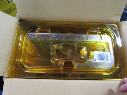 NEW Rubbermaid 1.3 Size Amber Flip Lid Food Storage Lid. 6XBID