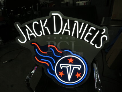 One NEW 28X30 WORKING Jack Daniels Tennessee Titan   Electric Light. 