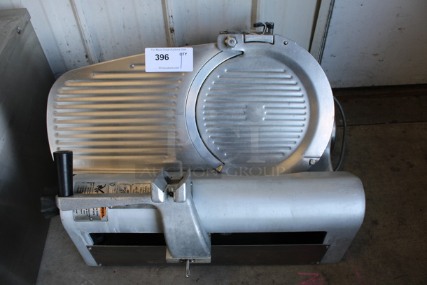 Hobart Model 1812 Stainless Steel Commercial Countertop Meat Slicer. 115 Volts, 1 Phase. 27x19x15. Tested and Working!