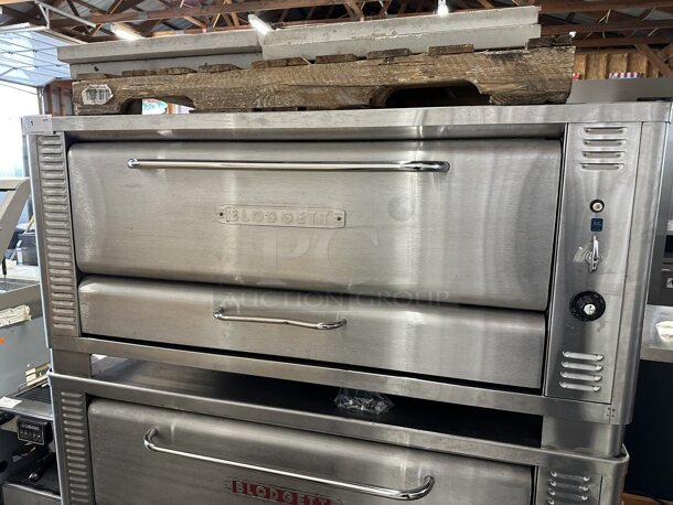 2 2017 Blodgett 1048B Stainless Steel Commercial Natural Gas Powered Single Deck Pizza Ovens w/ Cooking Stones. 2 Times Your Bid! - Image 2 of 12