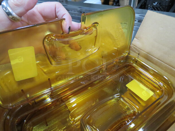 NEW Rubbermaid 1/3 Size Amber Food Storage Flip Lid. 6XBID - Image 2 of 2