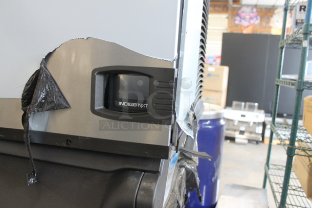 BRAND NEW SCRATCH AND DENT! 2023 Manitowoc IYT1500A-261A Stainless Steel Commercial Ice Head on Commercial Ice Bin. 208-230 Volts, 1 Phase.  - Image 4 of 12