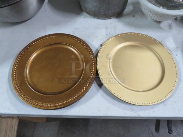 One Lot Of 6 Gold 13 Inch Charger Plates. - Image 1 of 1