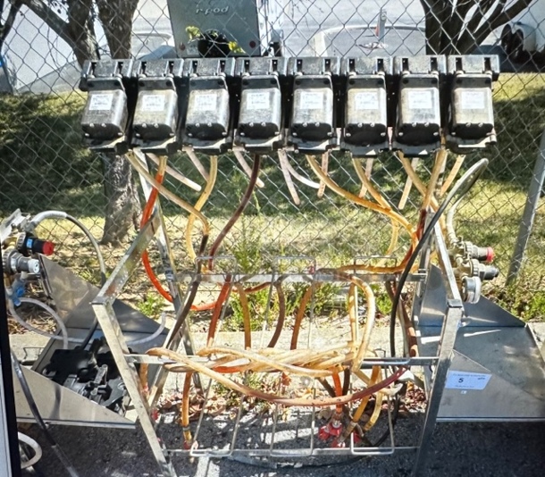 One Soda Racking With 2 Shelves, 8 Flo Jets, And A Tap Rite Regulator. 39X16X42 - Image 1 of 1