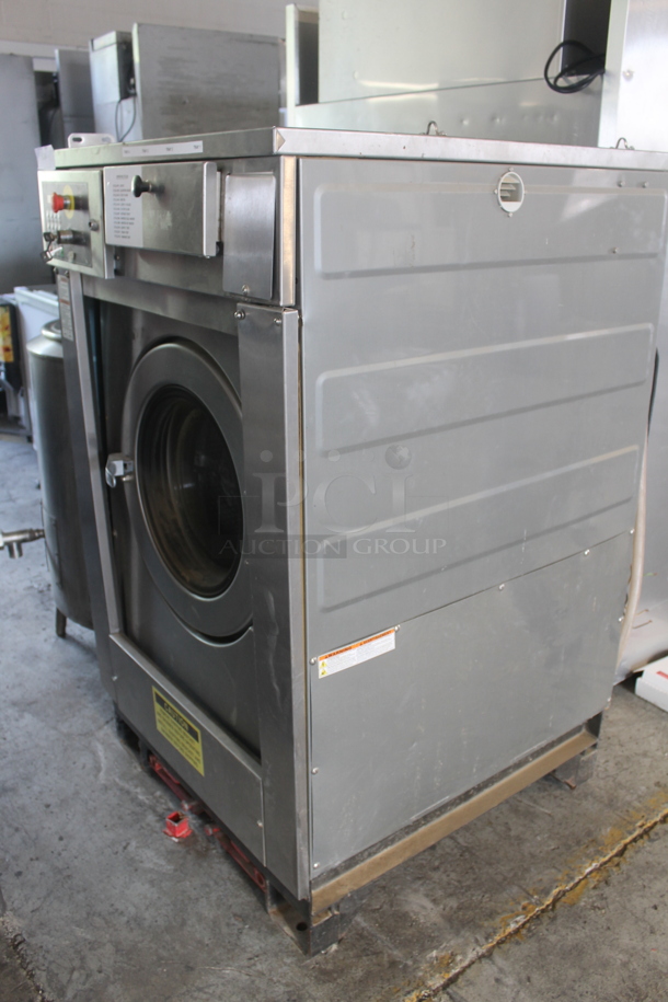 Alliance UX55PVXF70001 Stainless Steel Commercial Floor Style Front Load Washer. 200-240 Volts, 1/3 Phase. - Image 3 of 5