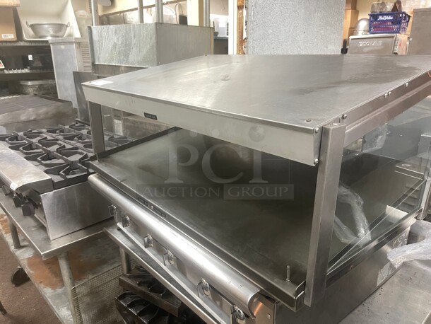 Working! Hatco GRSDS-41 41 inch Self Service Countertop Heated Display Shelf - (1) Shelf, 120v NSF Tested and Working! - Image 2 of 9