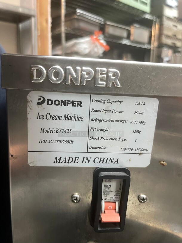 New! Donper BY7425 Floor Model Commercial Batch Freezer / Gelato Machine 25L/H Cooling Capacity 2600 Watts 220 Volt 1 Phase NSF Great for Making Ice Cream  - Image 8 of 9