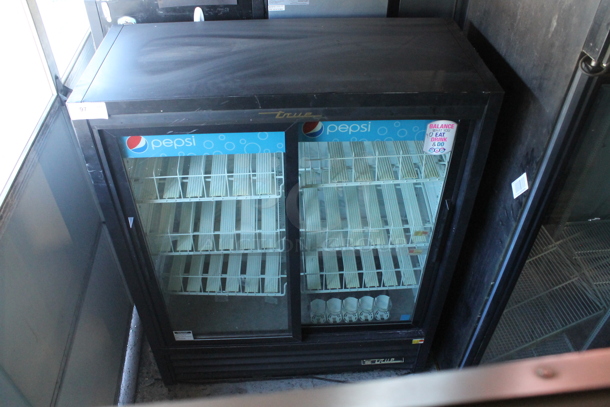 2014 True GDM-41SL-48-HC-LD Metal Commercial 2 Door Reach In Cooler Merchandiser w/ Poly Coated Racks. 115 Volts, 1 Phase. Tested and Powers On But Does Not Get Cold - Image 2 of 5