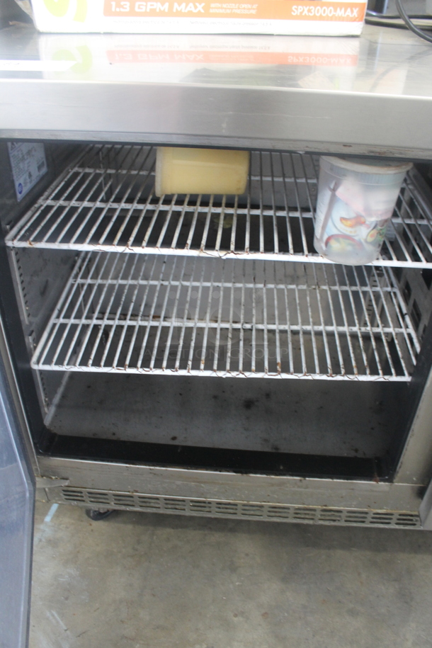 Everest ETBR3-D2 Stainless Steel Commercial 2 Drawer and 1 Door Chef Base on Commercial Casters. 115 Volts, 1 Phase. Tested and Working! - Image 4 of 7