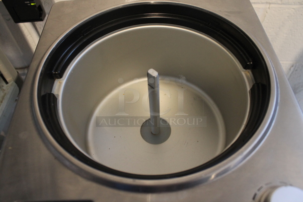 Waring WCIC25 Stainless Steel Commercial Countertop Ice Cream Maker. 120 Volts, 1 Phase.  - Image 4 of 6