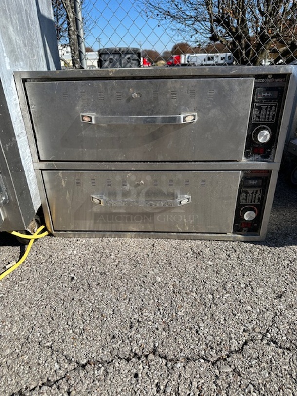 One WORKING 2 Drawer Hatco Warmer. 29.5X22.5X21 - Image 1 of 1