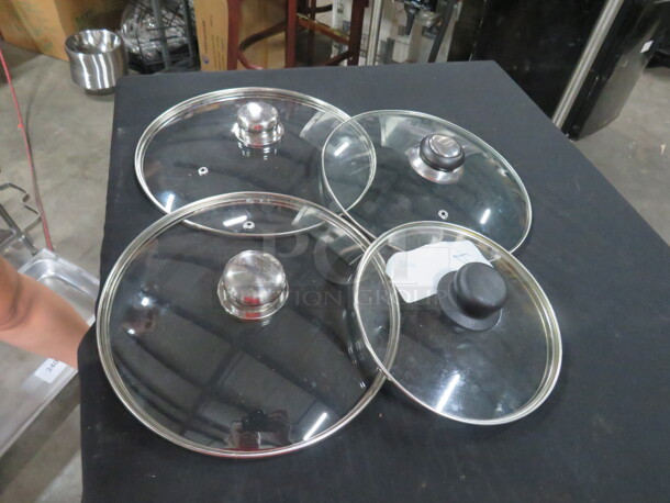 Assorted Size Lids. 4XBID