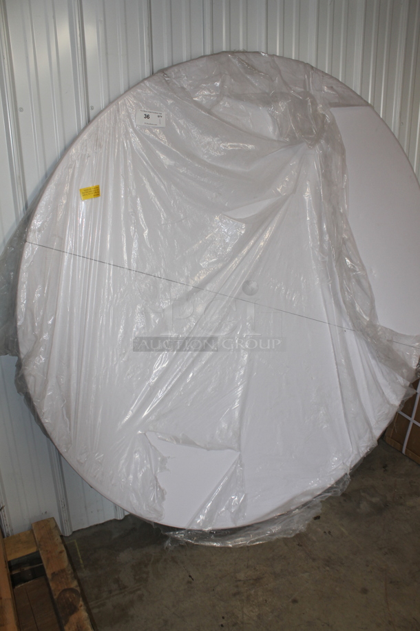 BRAND NEW SCRATCH AND DENT! Lancaster Table & Seating 384YCZ72RND 72" Round Heavy-Duty Granite White Plastic Folding Table - Image 2 of 3