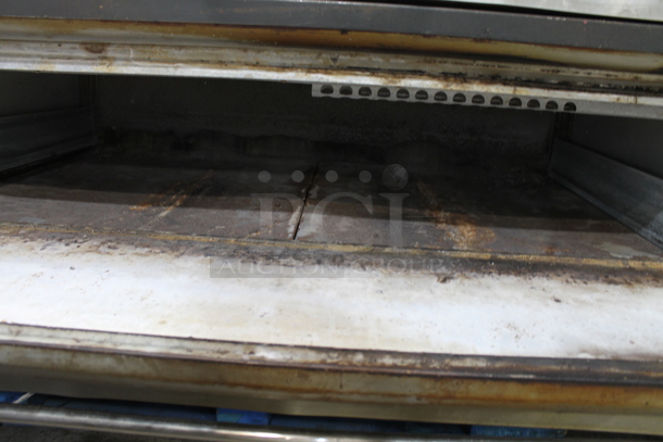 2 Blodgett Stainless Steel Commercial Natural Gas Powered Single Deck Pizza Ovens w/ Cooking Stones. 2 Times Your Bid! - Image 4 of 11