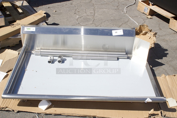 BRAND NEW SCRATCH & DENT! Regency 16 Gauge 4' Clean Dish Table - Left Drainboard - Image 3 of 8