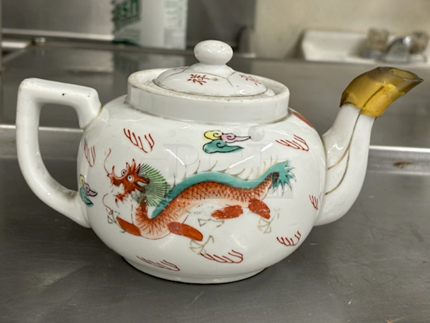 (2) Mdeium Chinese Teapot Famille Rose Hand Painted Dragons with Gold Accents. 2x Your Bid - Image 2 of 2