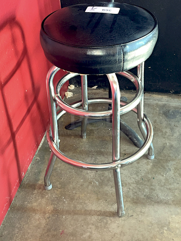 FOR THE BAND! Bar Stool, Extra Padded Swivel Top, Metal Frame, Foot Rest - Perfect Height For Acoustic Sessions.  - Image 2 of 3