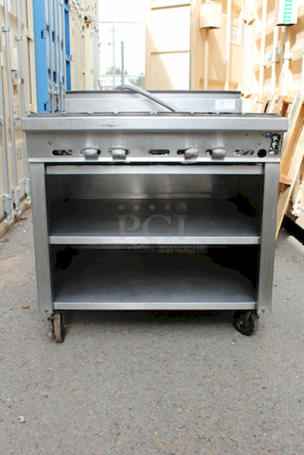 NEW! Montague 36-5A Legend 36" Heavy Duty Natural Gas Range With Four 18" Open Burners & Open Cabinet Base, On Commercial Casters, 120,000 BTU. 36x37x40 6622.00 - Image 2 of 5