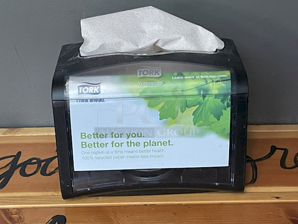 PERFECT! Tork Xpressnap 6232100 Black Tabletop Interfold Napkin Dispenser N4. 5x Your Bid - Image 2 of 2