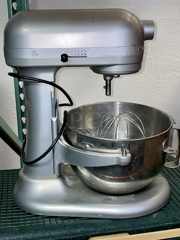Kitchaid Professional 600™ Series 6 Quart Bowl-Lift Stand Mixer With Dough Whip, Hook and Paddle.  - Image 1 of 8