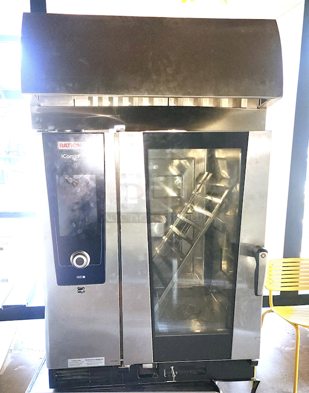 Rational iCombi Pro 6-pan combi oven with ventless hood