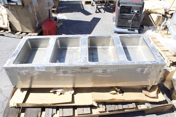 BRAND NEW SCRATCH & DENT! Eagle Group SHT4 Steam Table - Four Pan - Sealed Well, 240V - Cord Is Damaged - Image 2 of 11