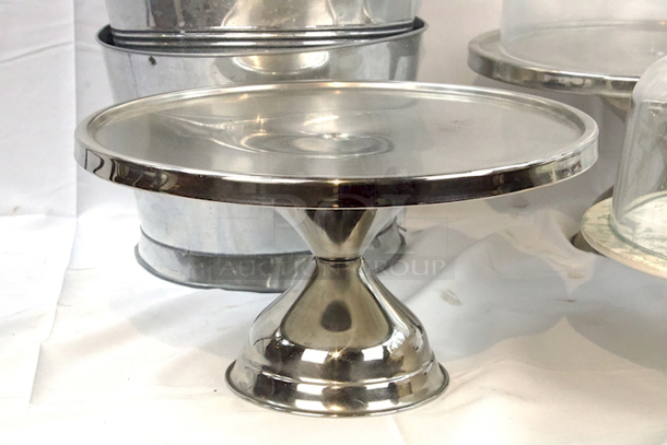 BEAUTIFUL! Cake And Champaign Set. (3) Cake Dishes With (1) Glass Lid, (1) Plastic Lid, (3) Ice Buckets For Chilling Champaign Or Other Drinks. 4x Your Bid.  - Image 3 of 7