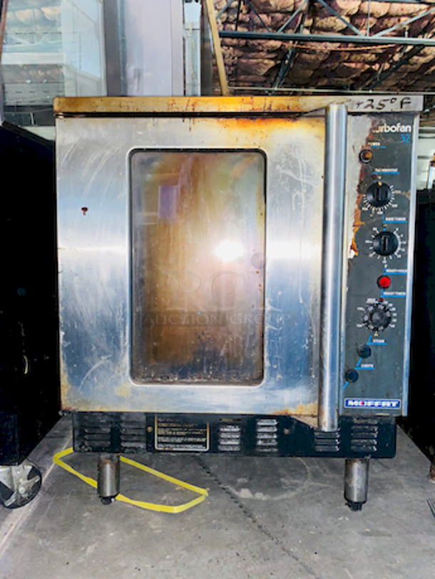 Moffat G32 Gas Full Size Convection Oven Dble Stack w/ Stationary Stand.

110/120 volts, Phases 1, Natural Gas.
29x32x71-1/4
Weight	578.00 lbs.
Width	28.88 in.
Depth	31.88 in.
Height	71.25 in.
 - Image 1 of 4