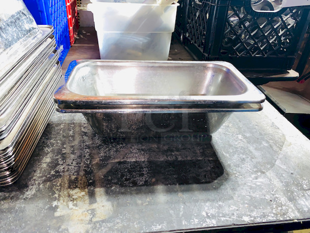 SUPERB! Bon Chef 5213-N 13" x 7" x 4" Stainless Steel 2 Qt. 1/3 Size Rectangular Plain Design Food Pan

20x Your Bid - Image 2 of 4