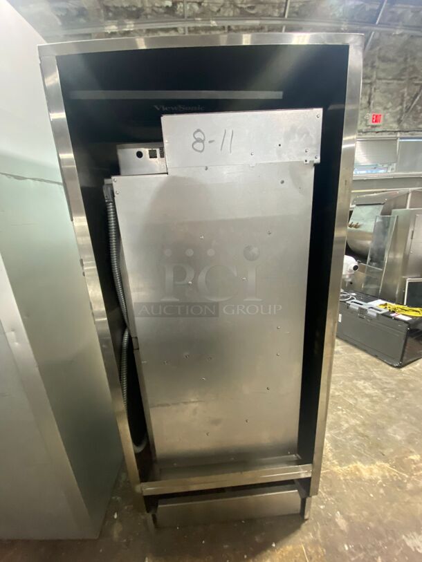 Viking 27 Inch Double Wall Oven with 8.4 cu. ft. Capacity, Rapid Ready™, TruConvec™ Convection, Vari-Speed Dual Flow™, BlackChrome™, RackView™ and Self-Clean: Stainless Steel - Image 6 of 7