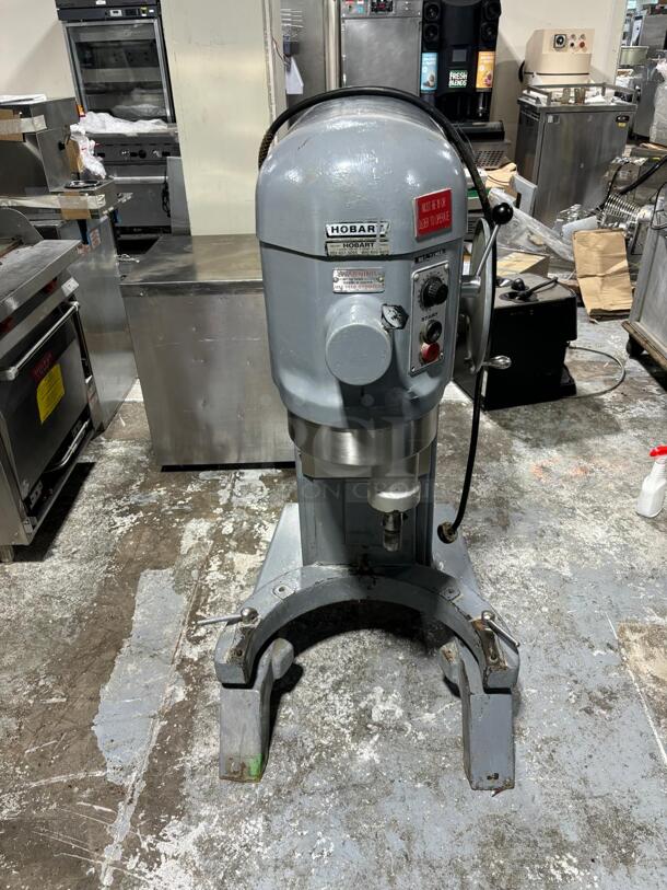 Hobart Legacy HL800 80 Qt. Planetary Floor Mixer - 240V, 

 - Image 5 of 7