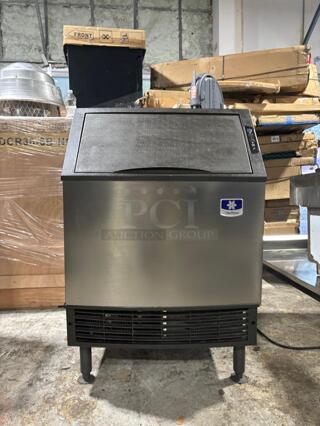 Manitowoc Ice 30"W Full Cube NEO Undercounter Ice Machine - 278 lbs/day, Air Cooled
