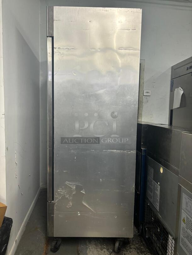 Turbo Air MSR-49NM 49cf Commercial Reach-In Refrigerator With 2 Solid Doors
 - Image 2 of 5