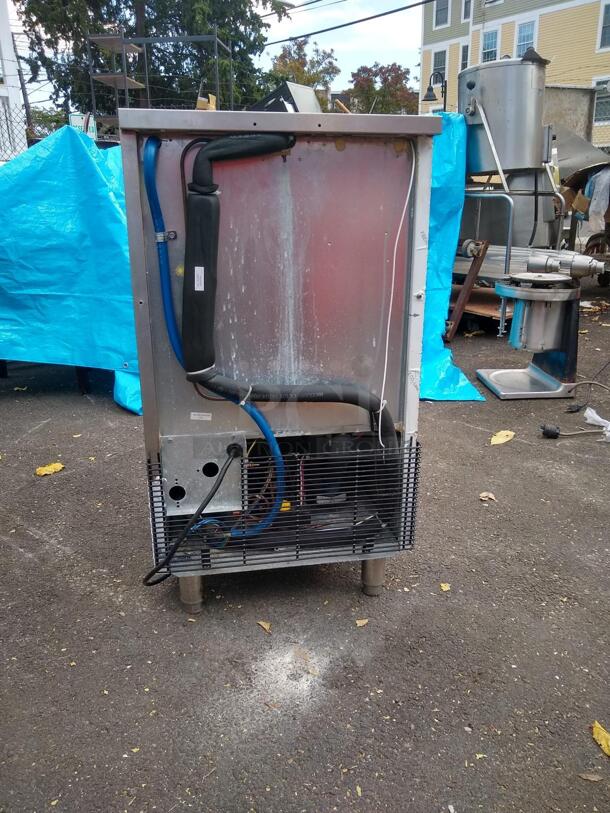  Eurodib Brema® Undercounter Ice Maker Machine - 95 lbs/day, Air Cooled
 - Image 3 of 4