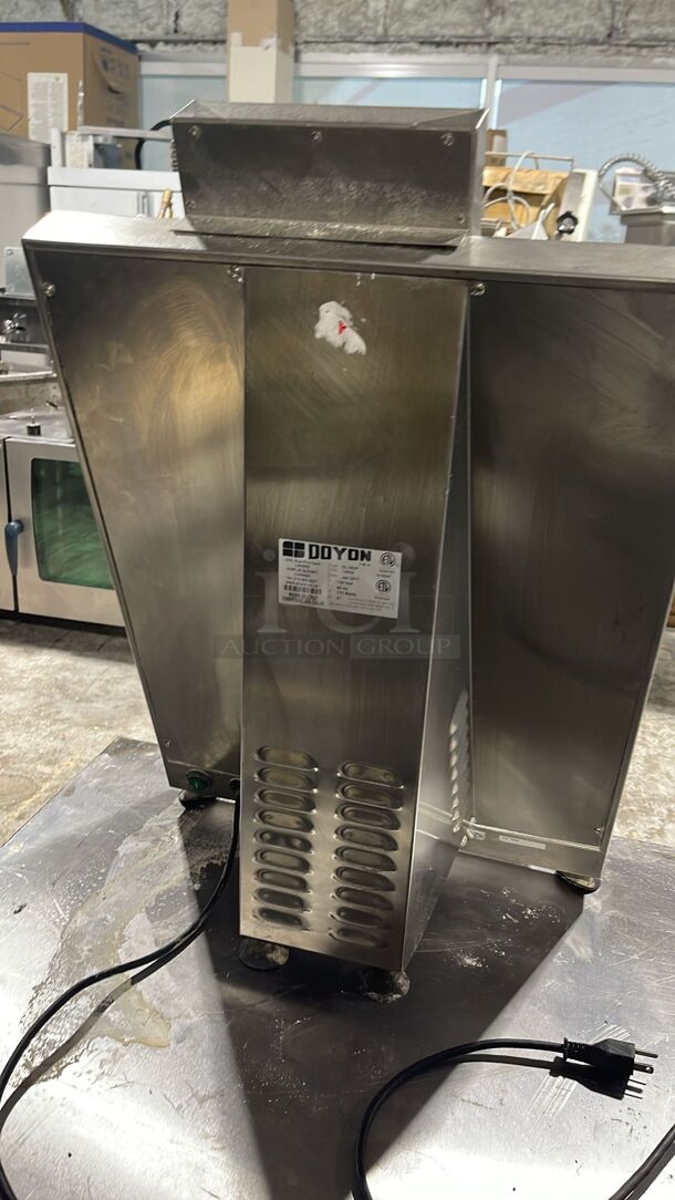Doyon DL18DP Dough Sheeter w/ 2 Rollers for Sheets Up To 17" W, 120v
 - Image 5 of 6
