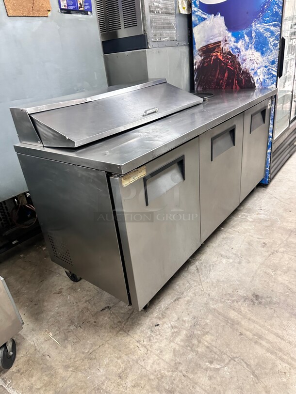 True TSSU-72-12 72"Sandwich/Salad Prep Table w/ Refrigerated Base, 115v Tested and Working - Image 2 of 10