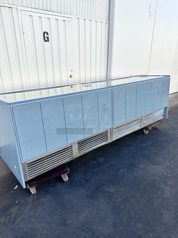 Late Model Gelo Standard 120 Inch SCACCO MATTO Ice Cream Show Case 220 Volt Working - Image 3 of 10