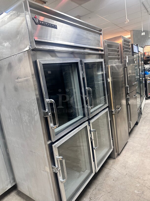 Victory RA-2D-7 53" W Four-Section Four Door Reach-In Refrigerator 115 Volt Tested and Working - Image 3 of 8