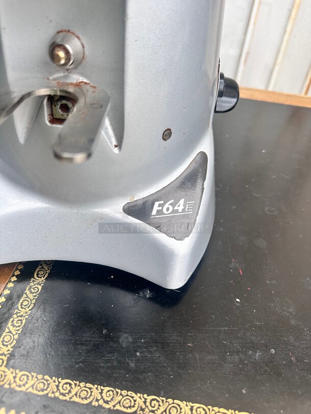 Late Model Fiorenzato F64 Evo Pro Espresso Coffee Grinder 115 Volt Working - Image 7 of 8