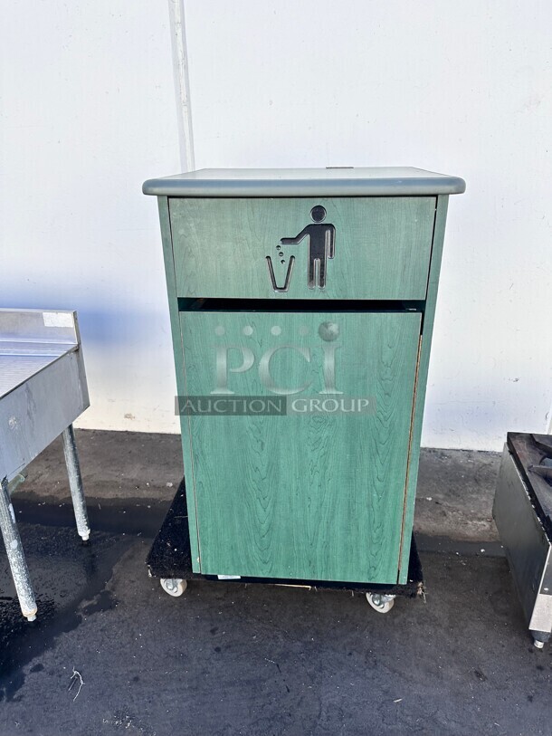 Commercial Trash Receptacle 25x25x44 - Image 3 of 9