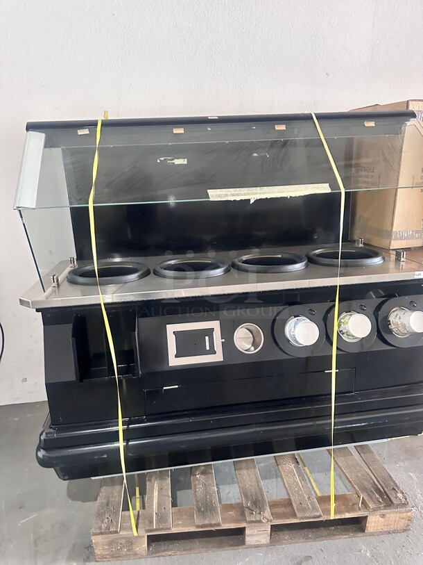 Hussmann 4 Warmer Soup Display 120/220 Volt 1 Phase Working - Image 2 of 7