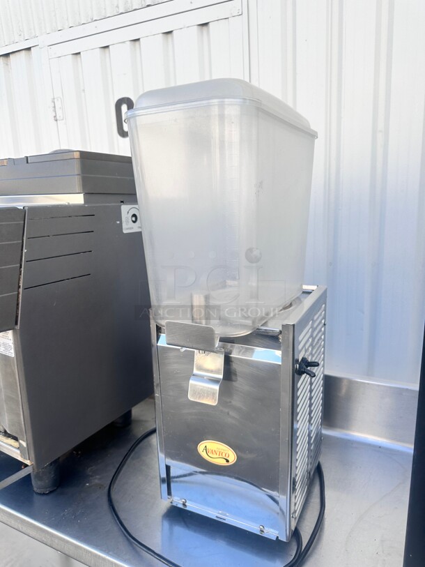 Avantco Commercial Single Beverage Dispenser 115 Volt Working - Image 4 of 8